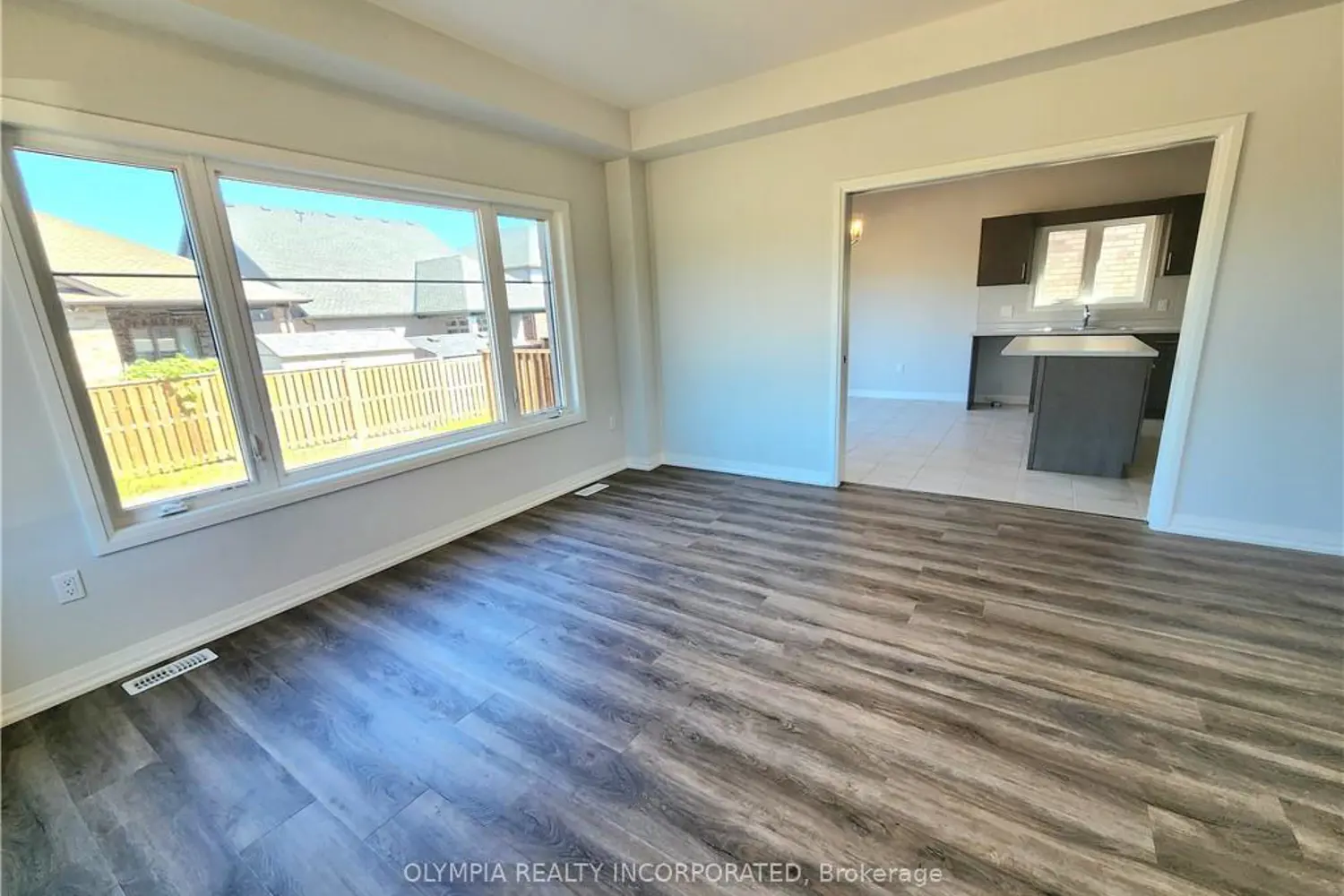 47 Samuel Avenue photo 4