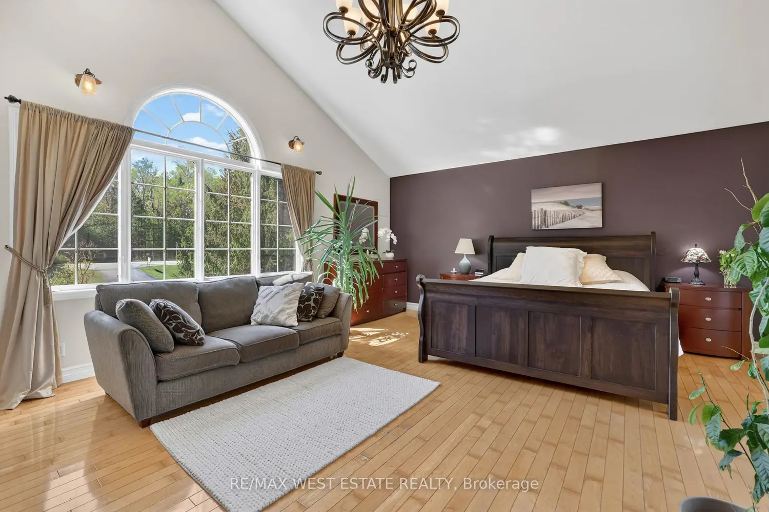 308049 Hockley Road photo 5