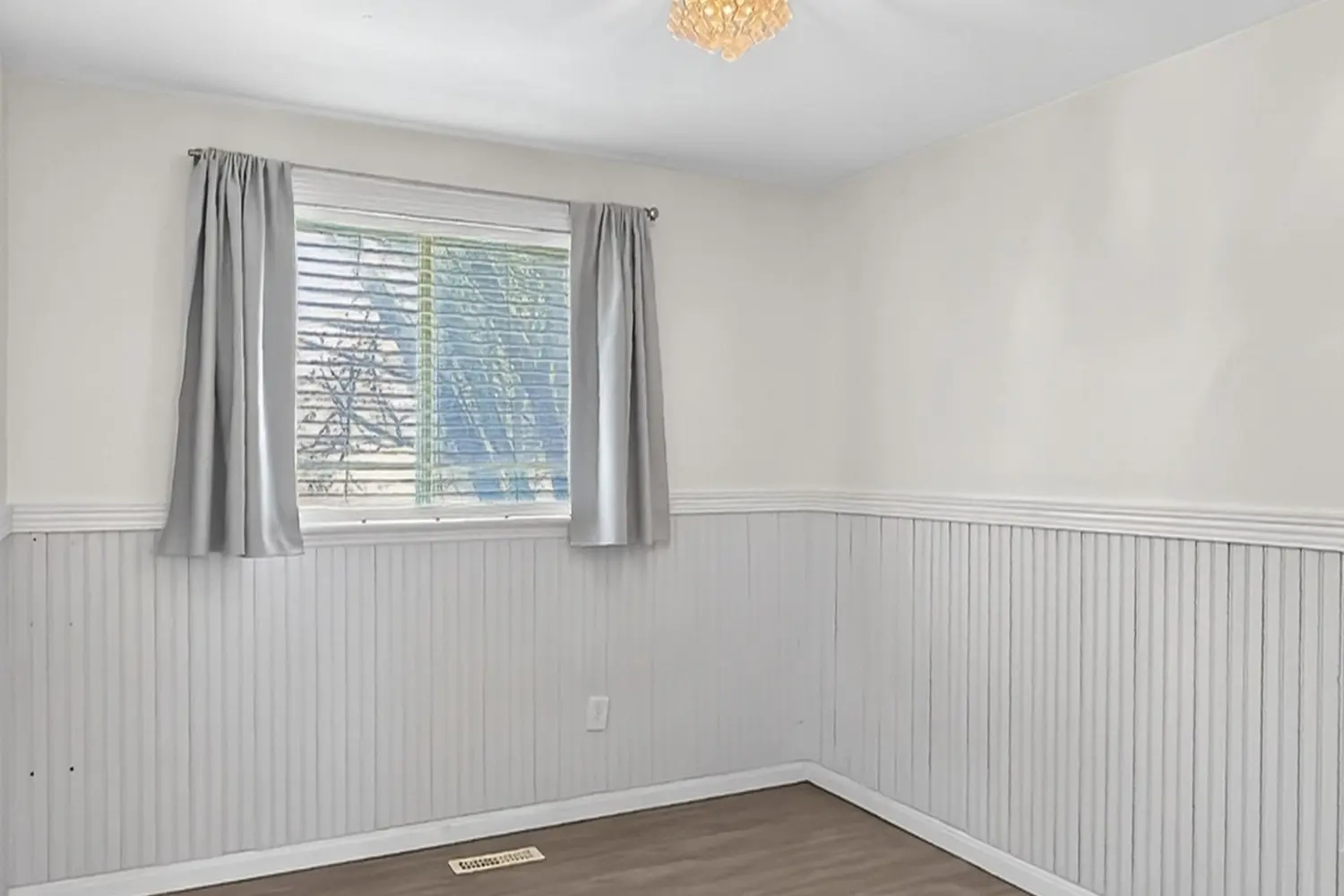 Additional image 16 of 46 Chaucer Crescent