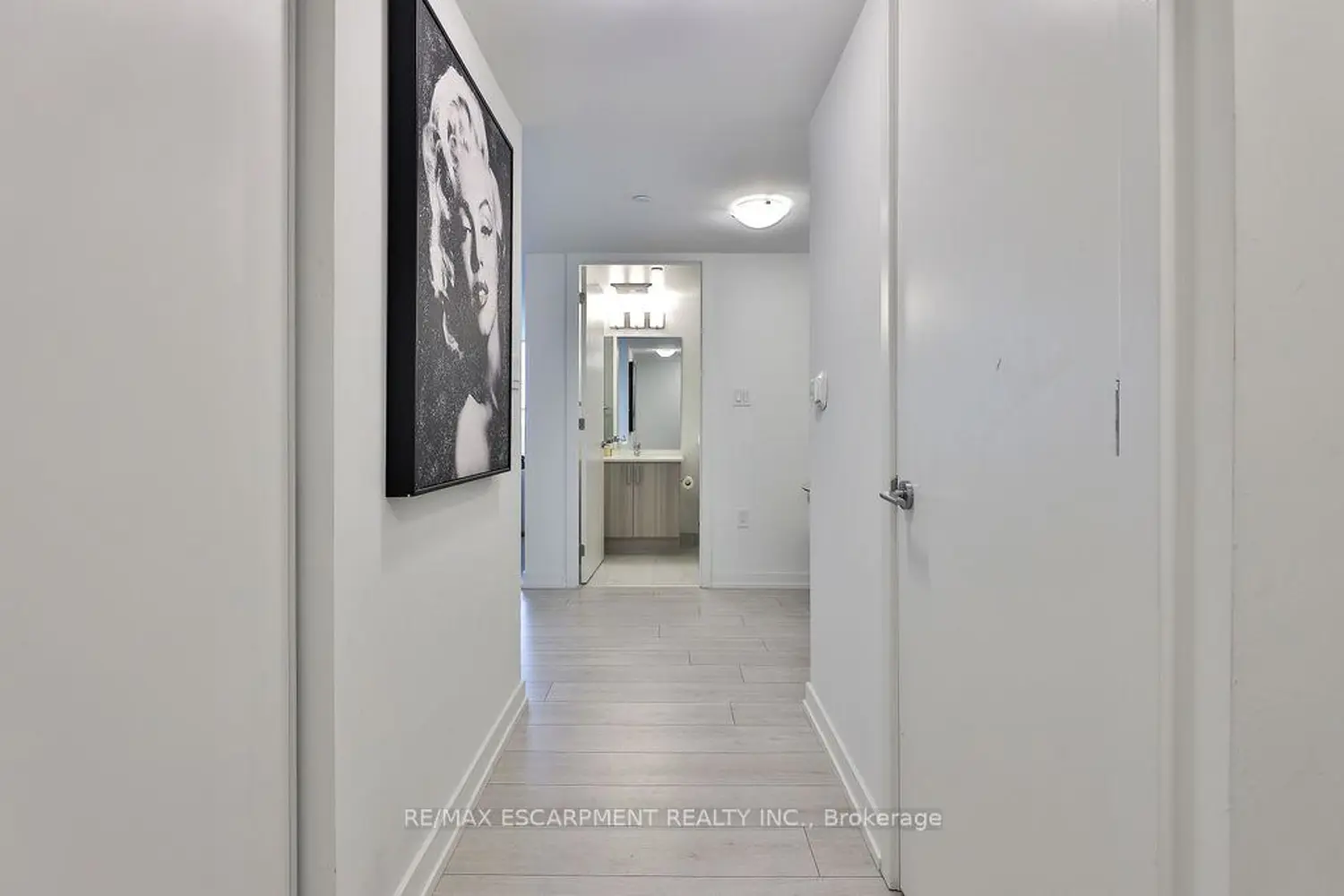 Additional image 5 of 556 Marlee Avenue 606