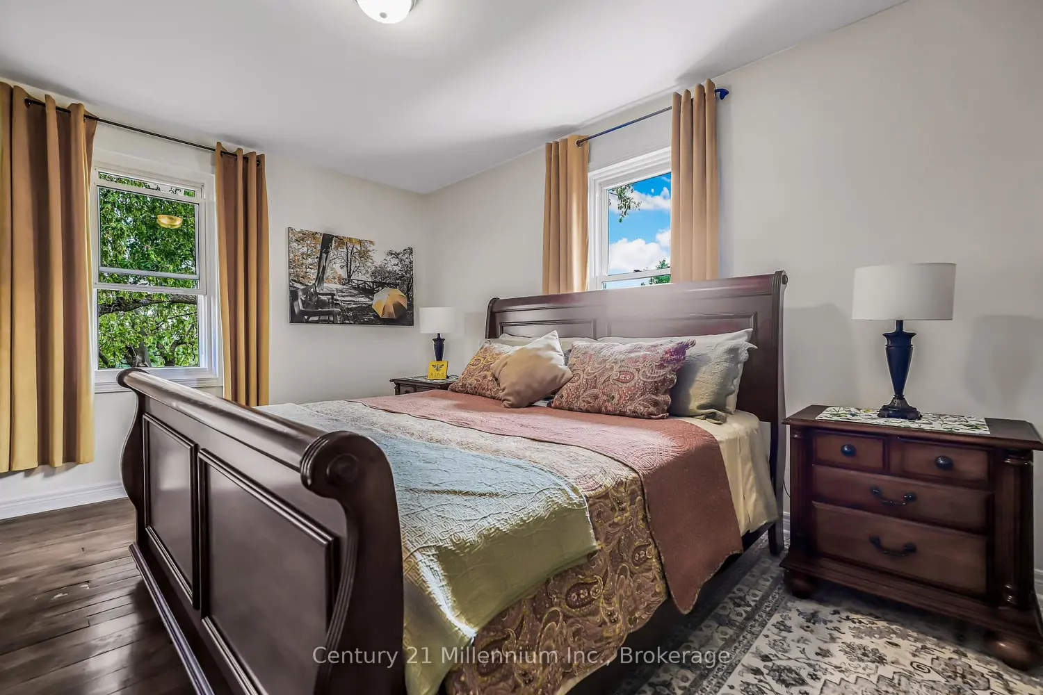 Additional image 9 of 155104 7Th Line