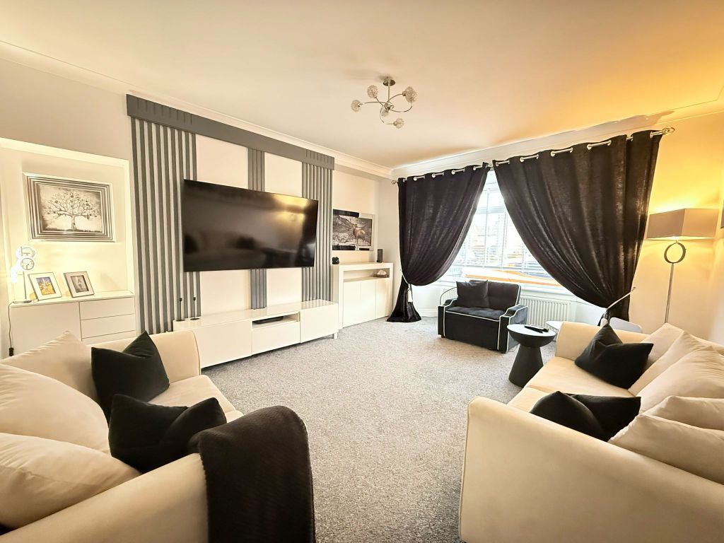 Additional image 3 of 4 bed end terrace house for saleAlmond Street, Grangemouth FK3