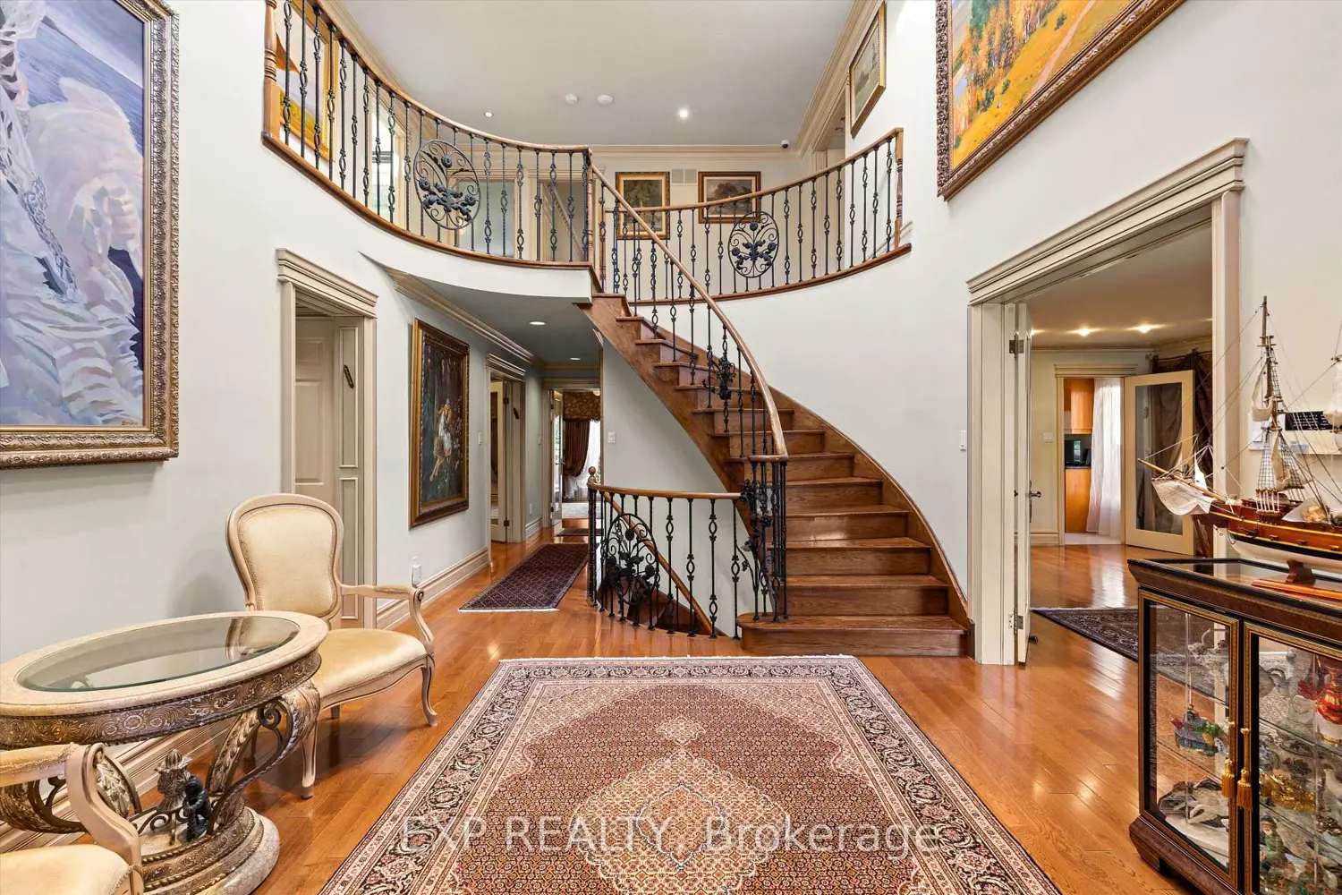 129 Rose Green Drive photo 3