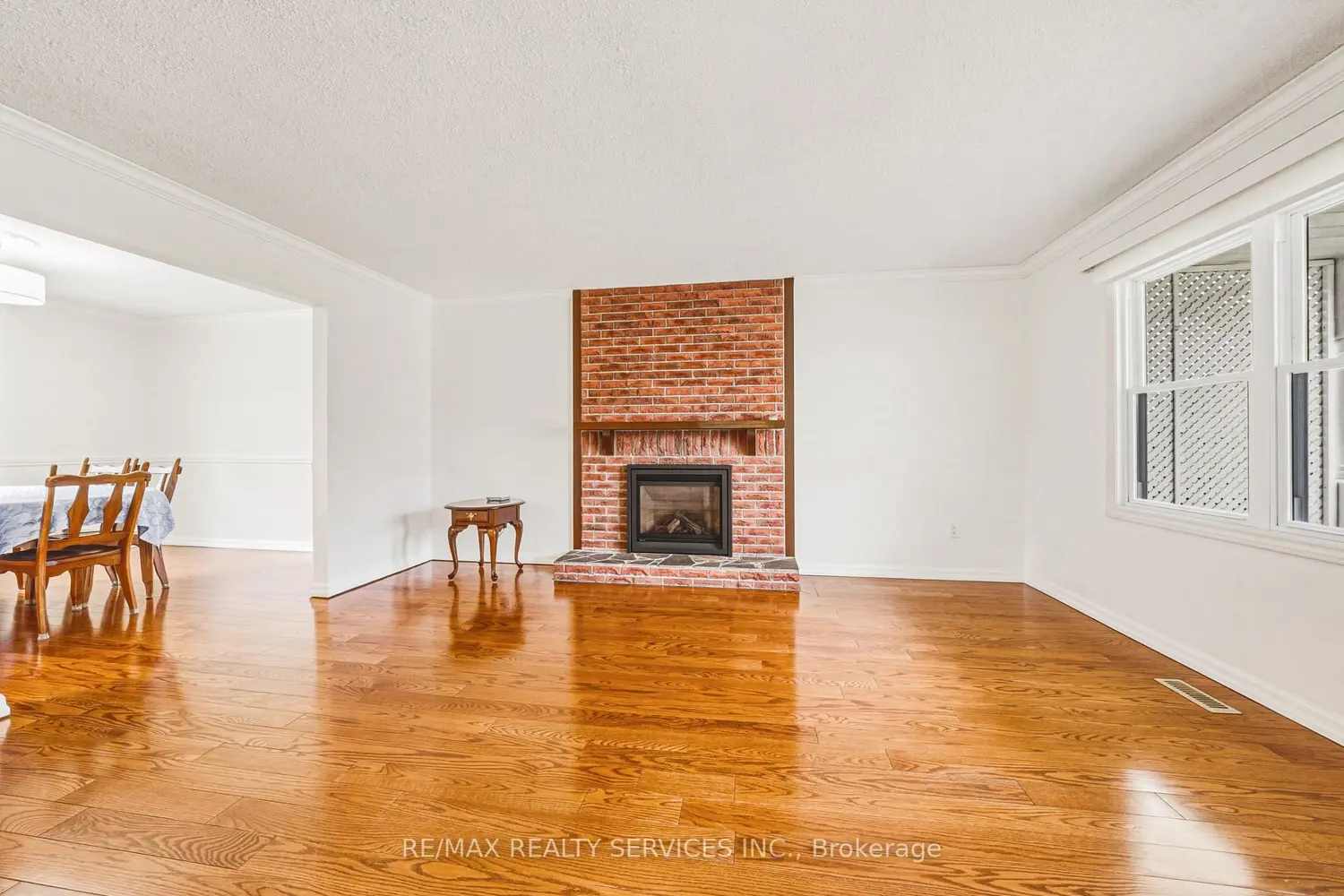 4 Mount Forest Drive photo 4