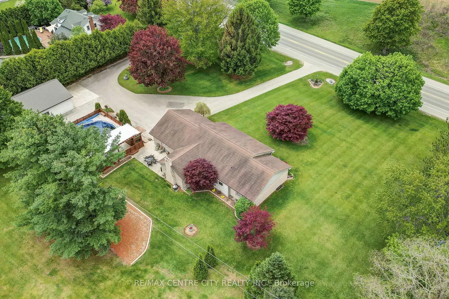 5978 Sunset Road photo 4