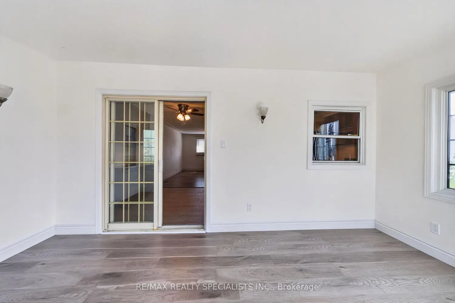 476 Prospect Avenue photo 4