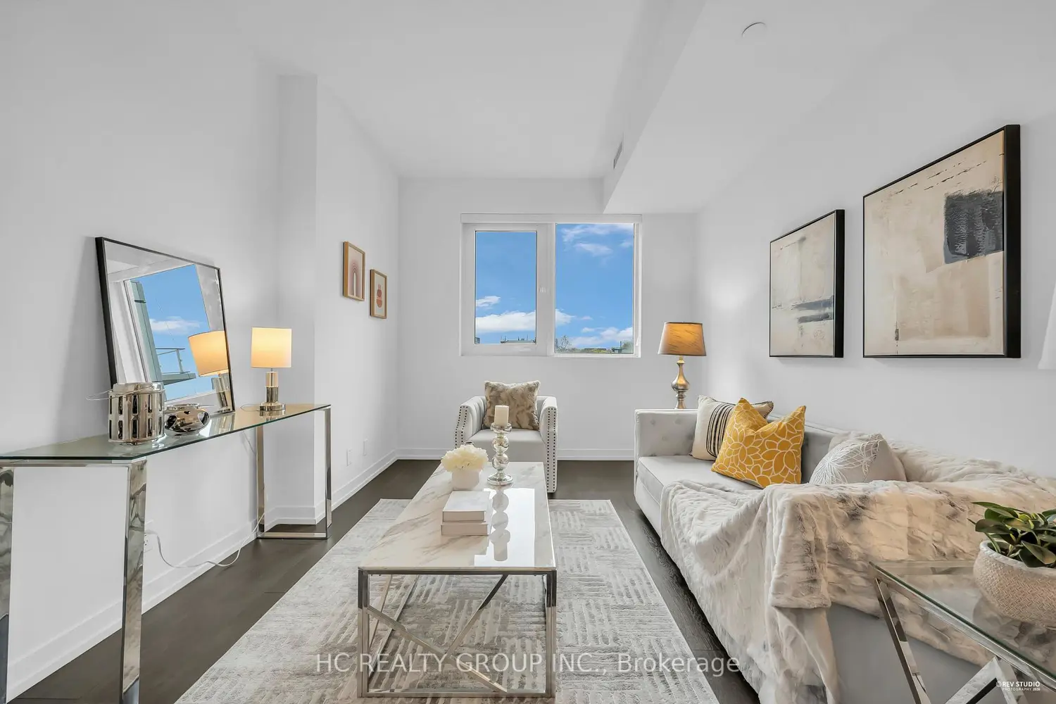 Additional image 7 of 2020 Bathurst Street 603