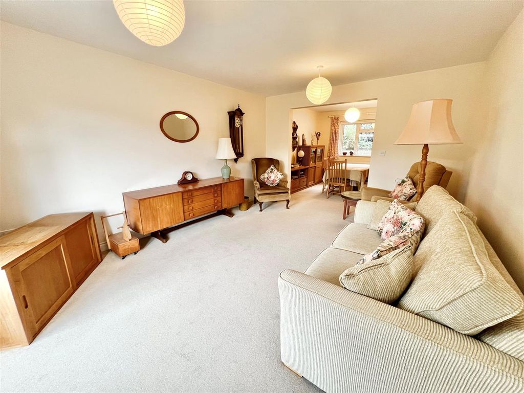 Additional image 3 of 4 bed detached house for saleFreshwater, Isle Of Wight PO40