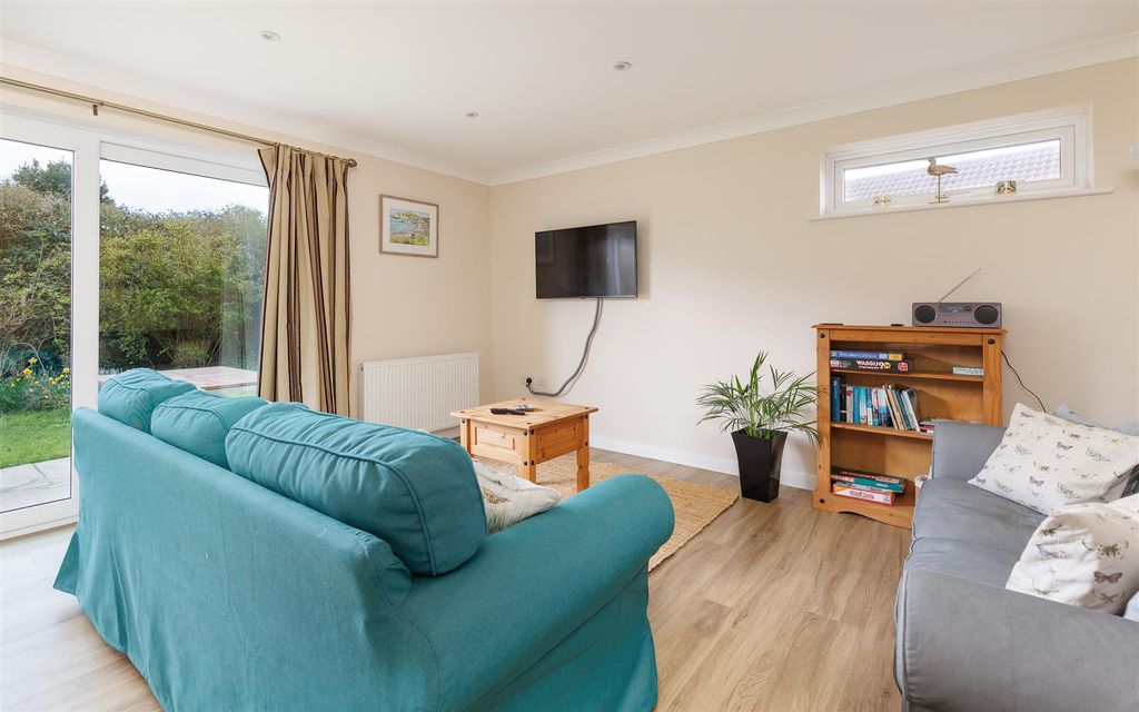 Additional image 7 of 3 bed detached bungalow for saleBay Road, Freshwater PO40