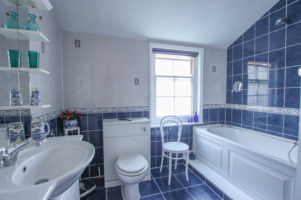 Additional image 15 of 6 bed link detached house for saleNorwich Road, Fakenham NR21