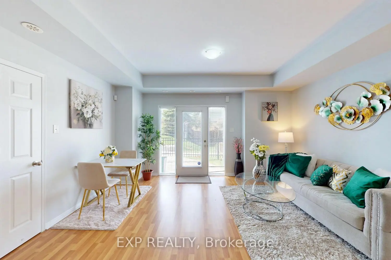 60 Fairwood Circle 32 photo 3