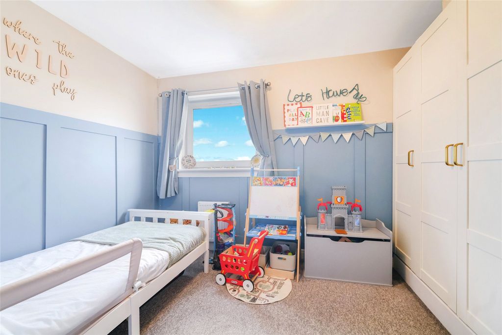 Additional image 9 of 2 bed terraced house for saleLuss Avenue, Greenock, Inverclyde PA15