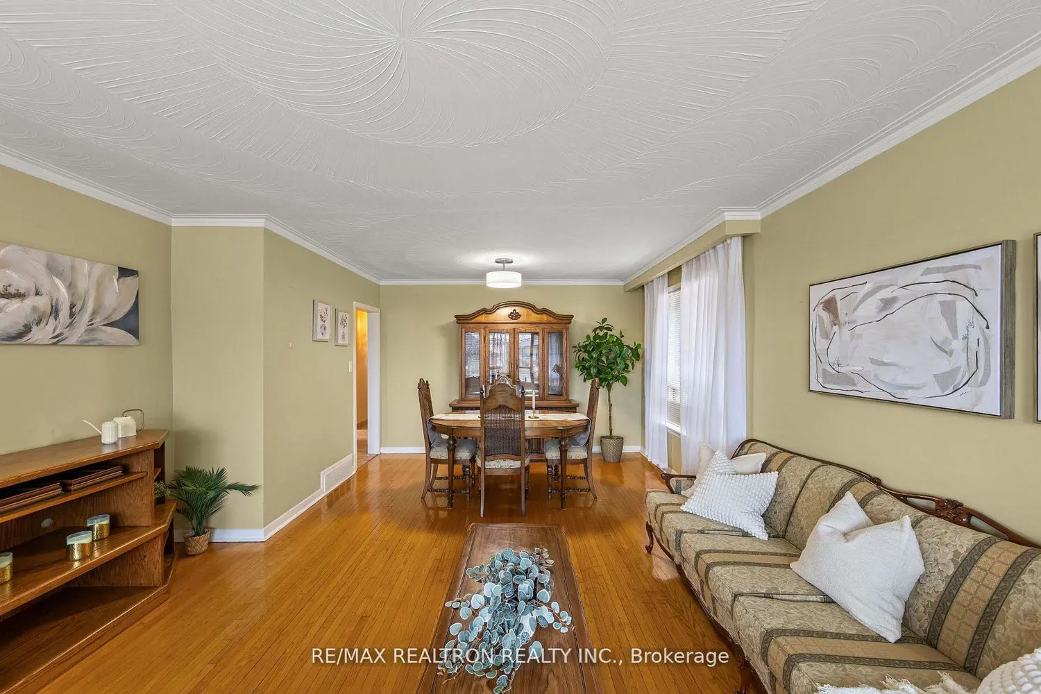 Additional image 3 of 1144 Glengrove Avenue