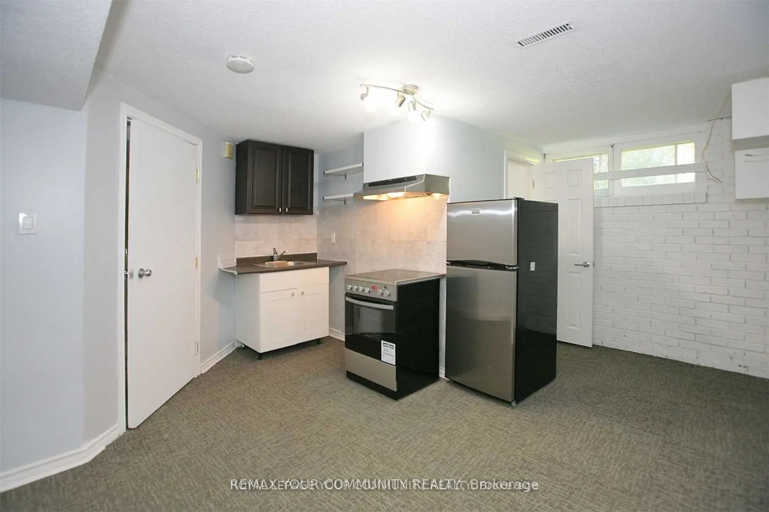 Additional image 14 of 8 Stanwood Crescent