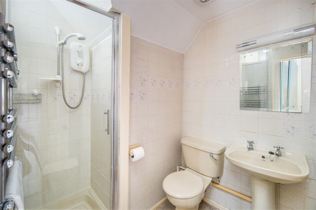 Additional image 16 of 5 bed detached house for saleFreshwater Bay, Isle Of Wight PO40