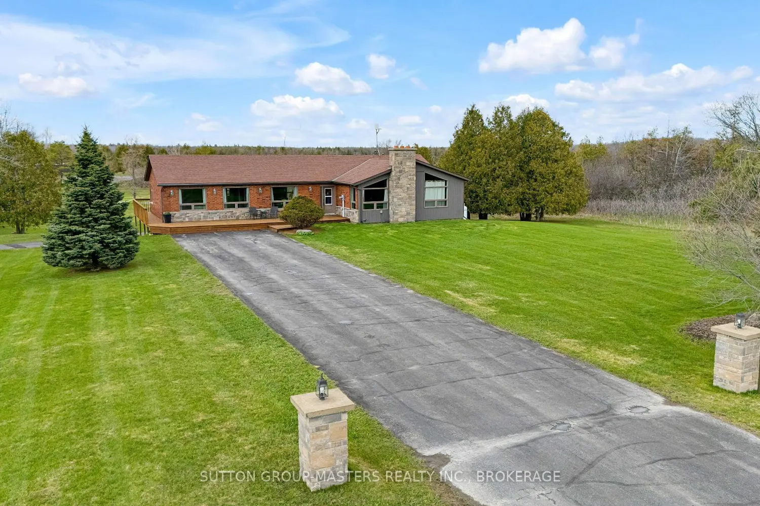 4404 Unity Road photo 3