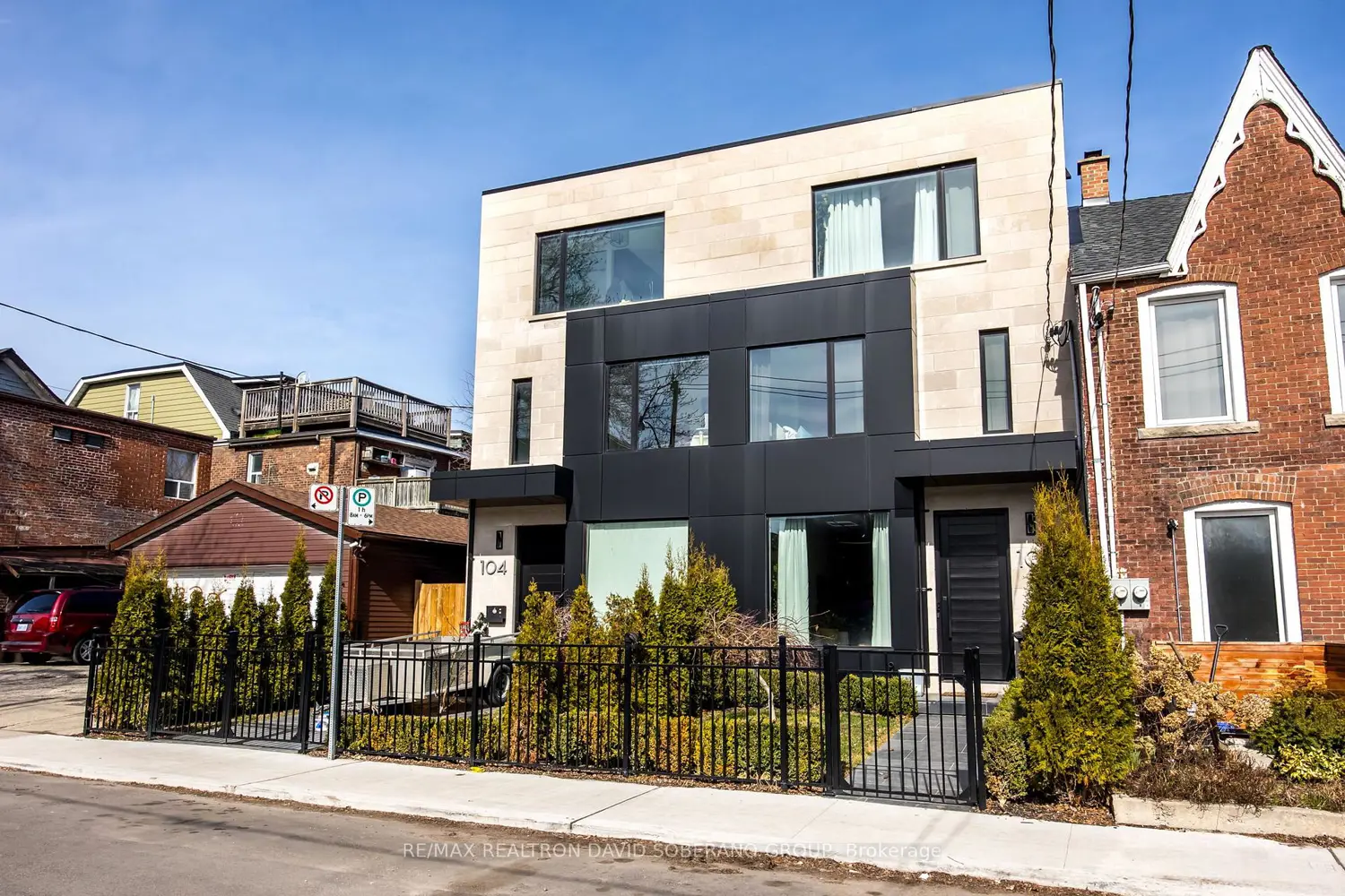 102 Ulster Street