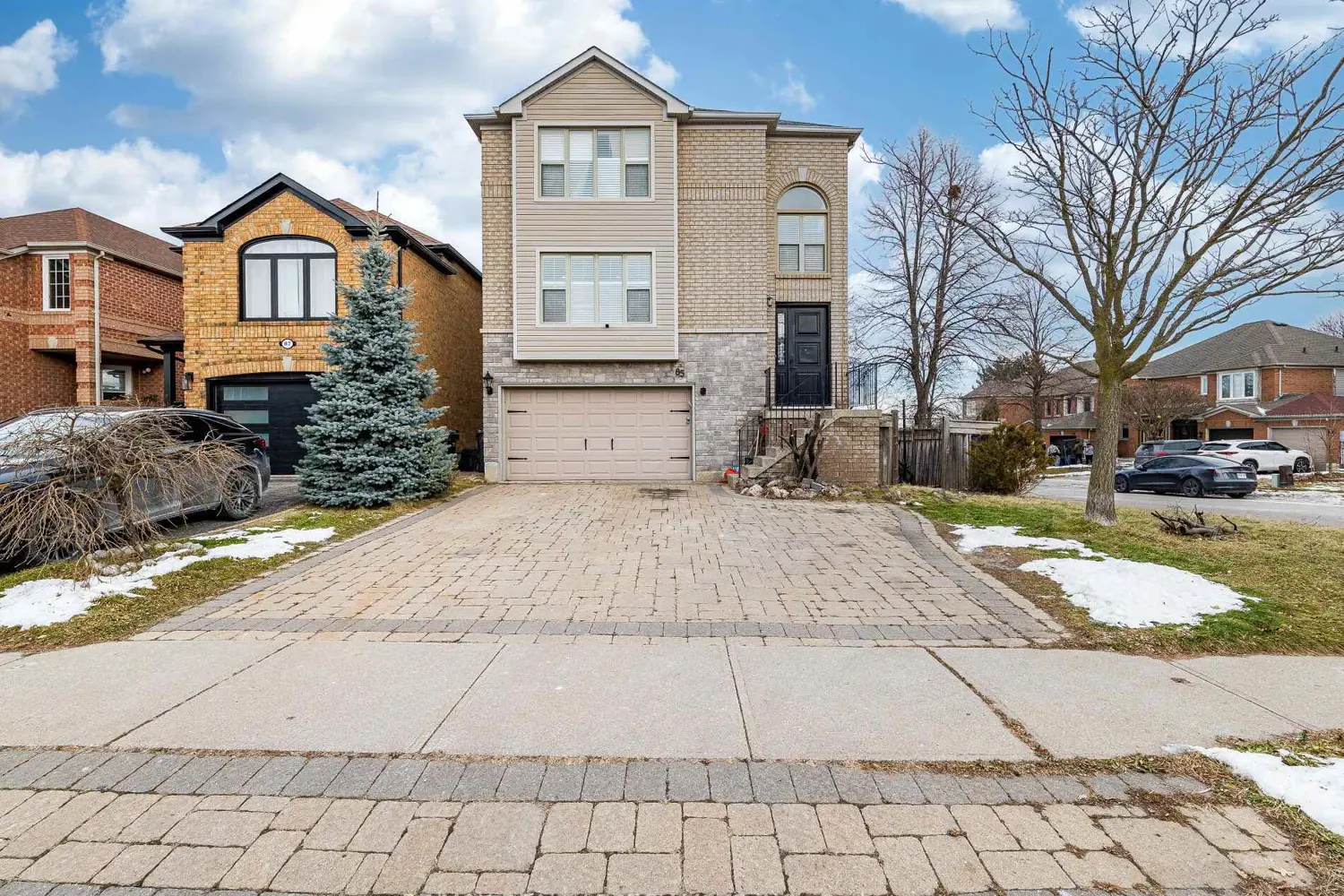 85 Forestgrove Circle