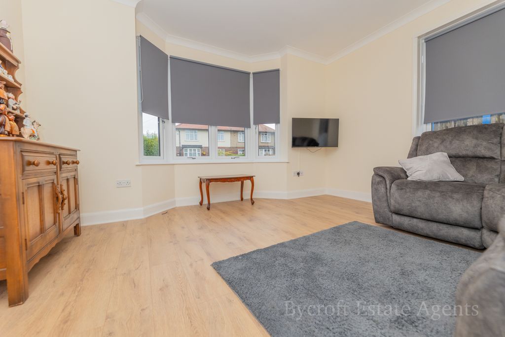 Additional image 5 of 3 bed detached bungalow for saleWindsor Avenue, Great Yarmouth NR30