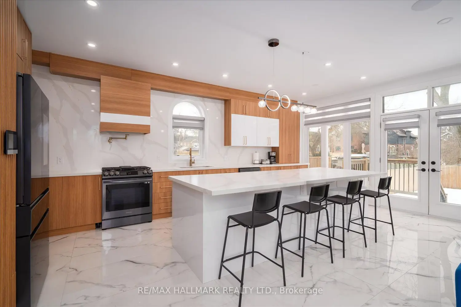 Additional image 5 of 83 Kalmar Avenue