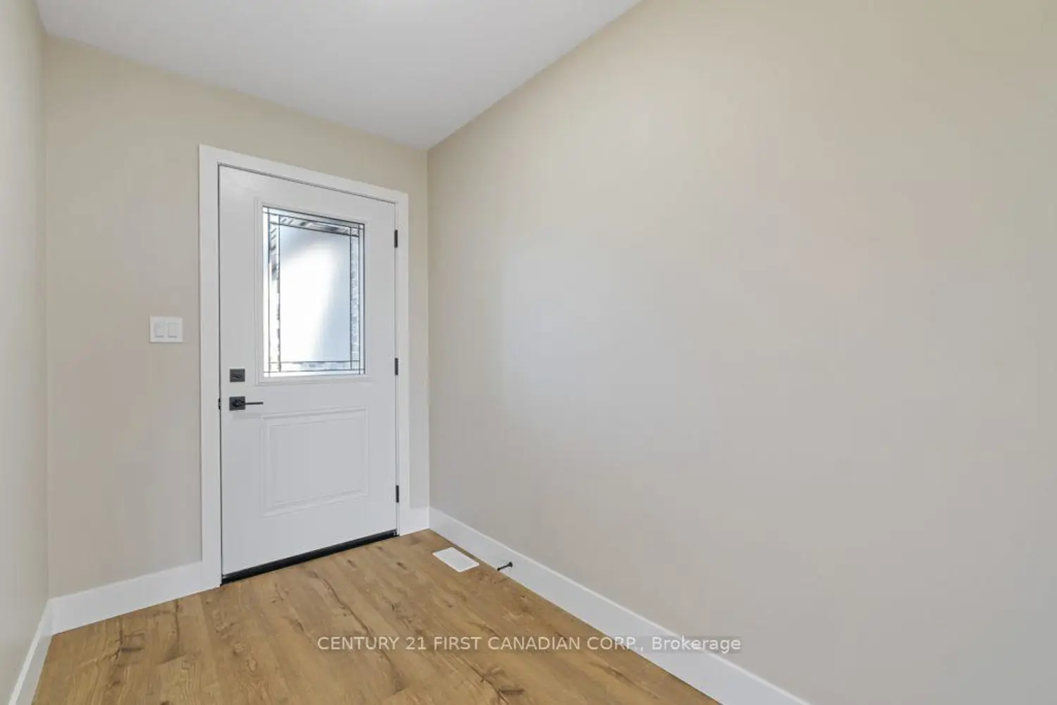 Additional image 5 of 95 Victoria Avenue