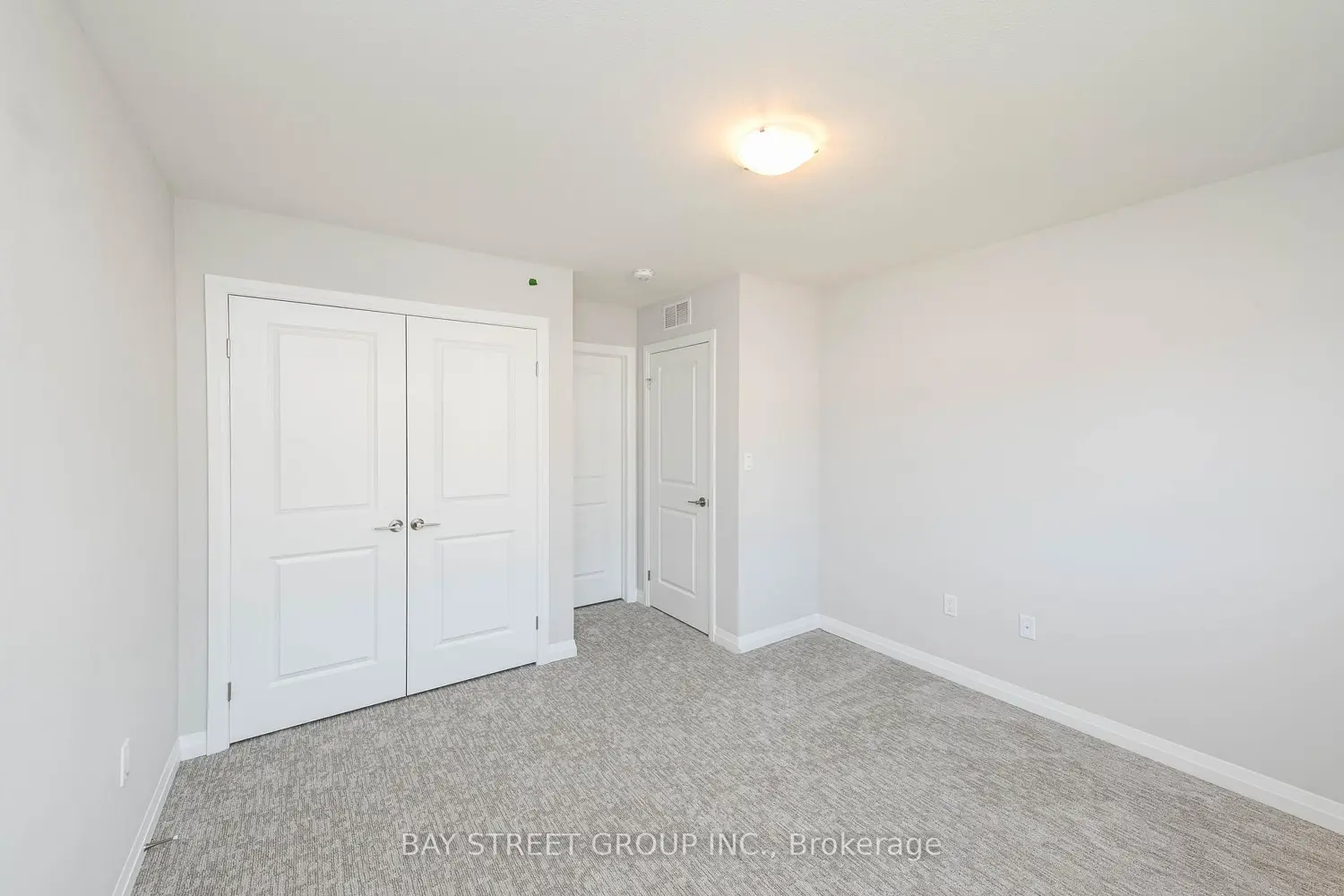 Additional image 13 of 4552 Portage Road 61