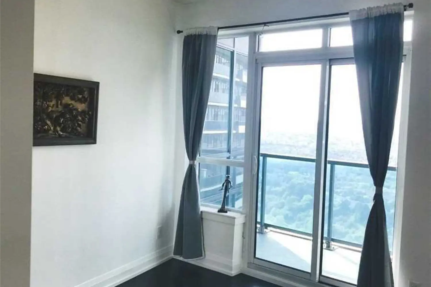 Additional image 9 of 7161 Yonge Street 2432