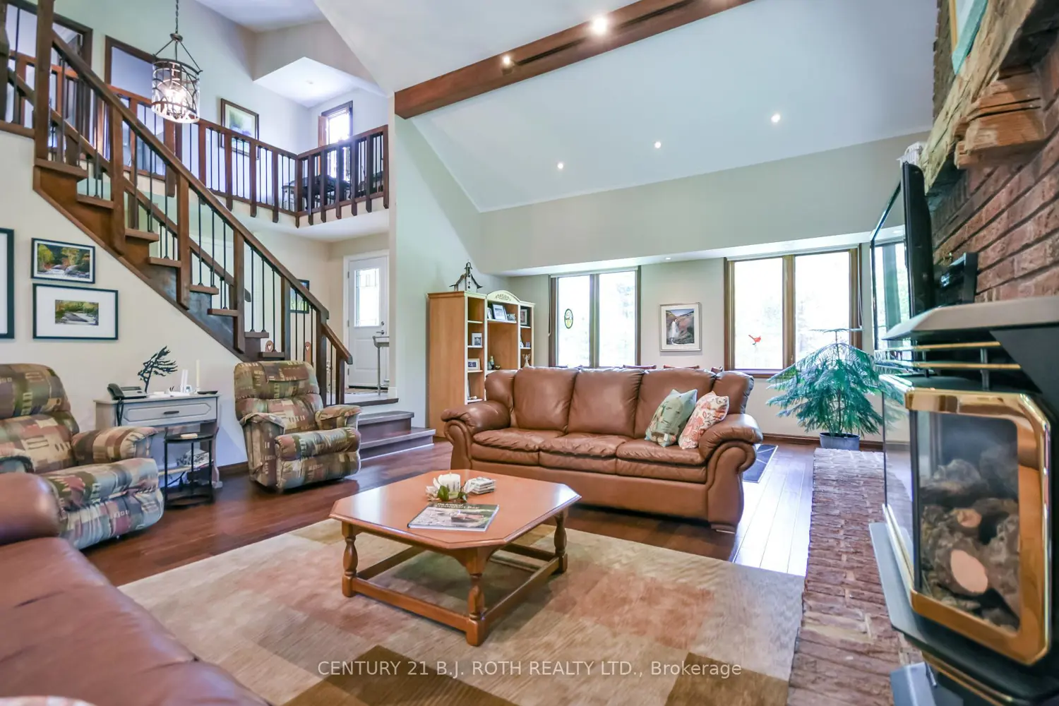 1629 Mt. St. Louis Road photo 5