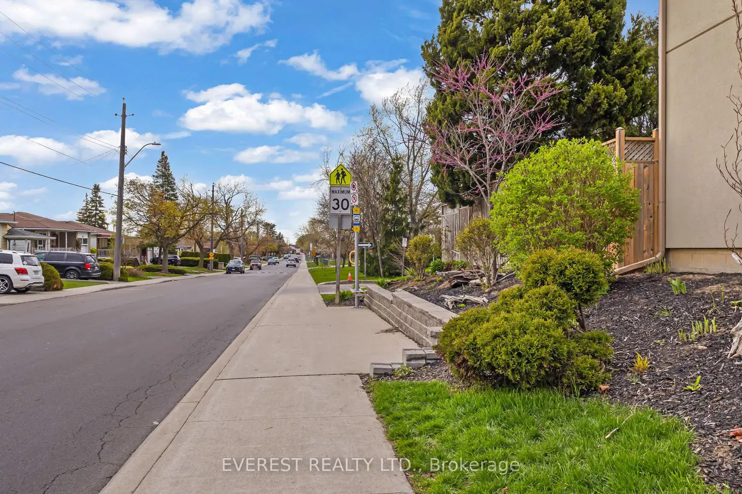 27 Lavina Crescent