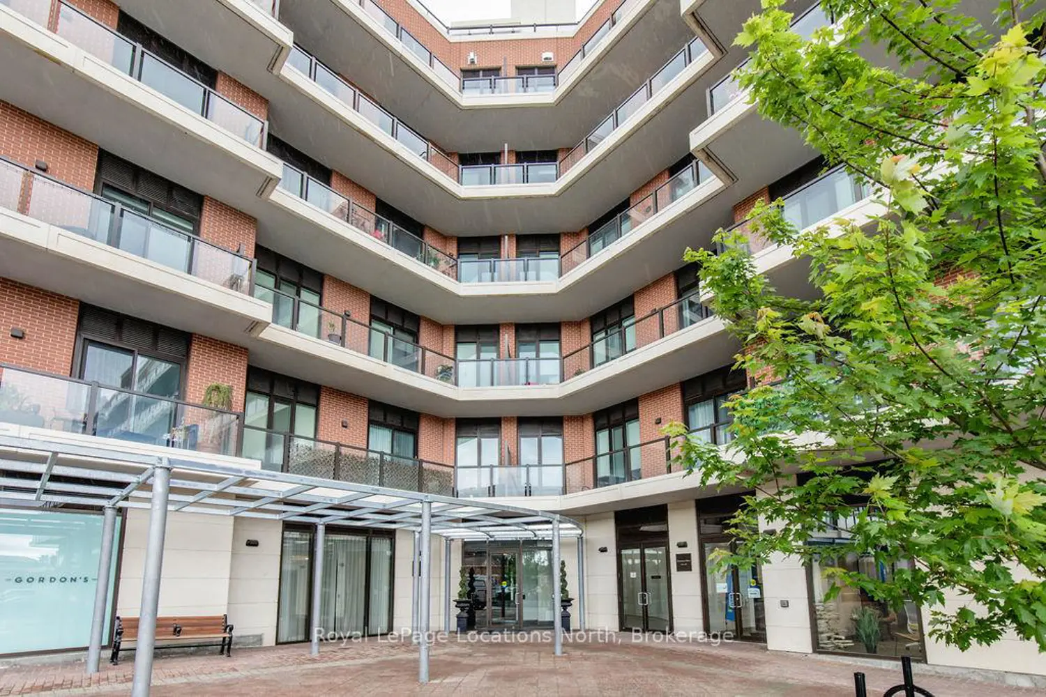 1 Hume Street 501 photo 3