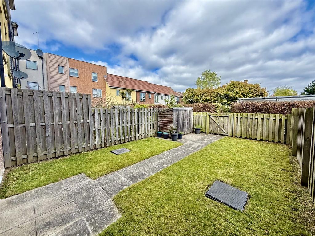 Additional image 19 of 4 bed town house for saleAsh Street, Gateshead NE8