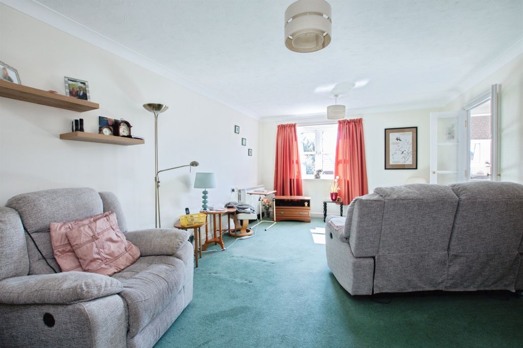 Additional image 4 of 2 bed flat for saleSalisbury Street, Fordingbridge SP6