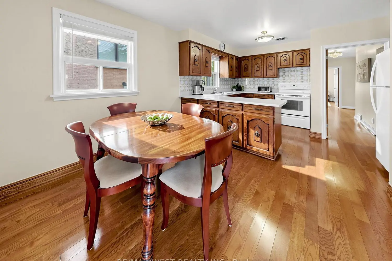 53 Wedgewood Drive photo 4