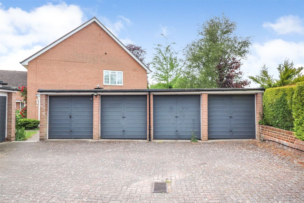 Additional image 9 of 2 bed maisonette for saleHeathfield Court, Fleet, Hampshire GU51