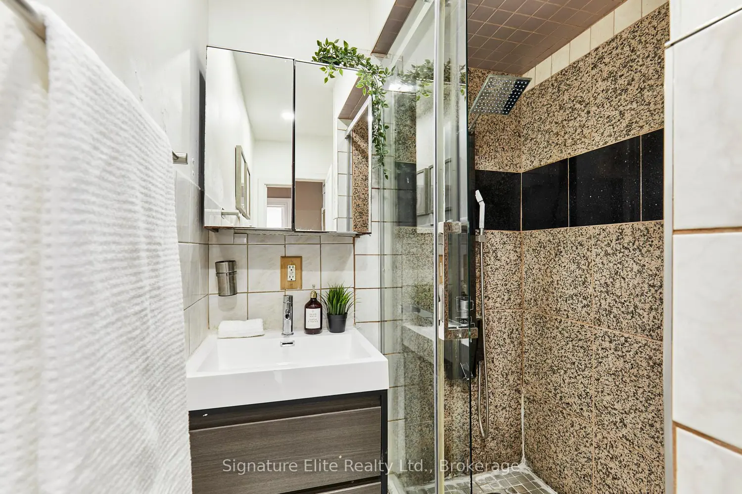Additional image 8 of 19 Kenworthy Avenue