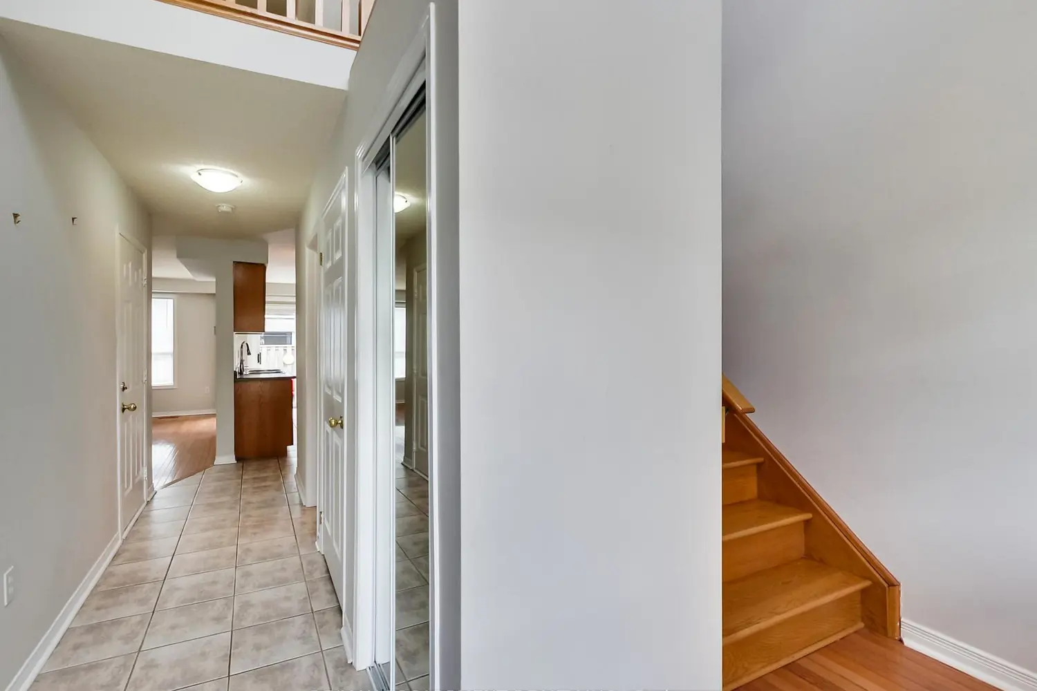 104 Frances Avenue 10 photo 3
