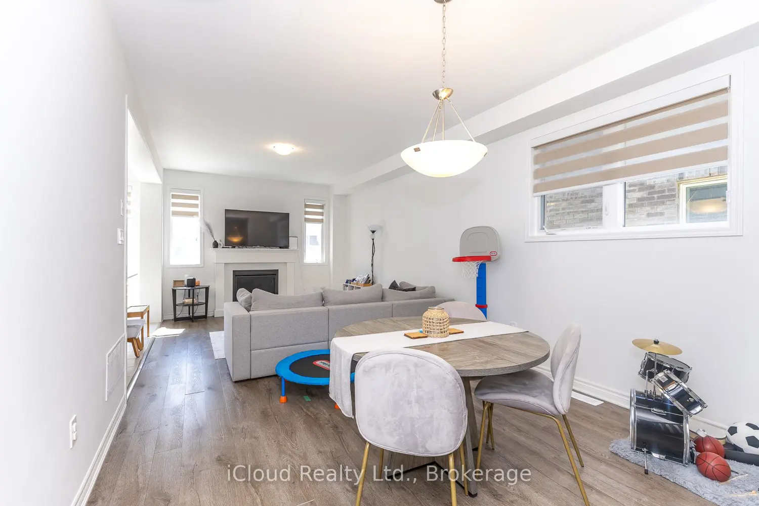 302 Calla Point photo 2