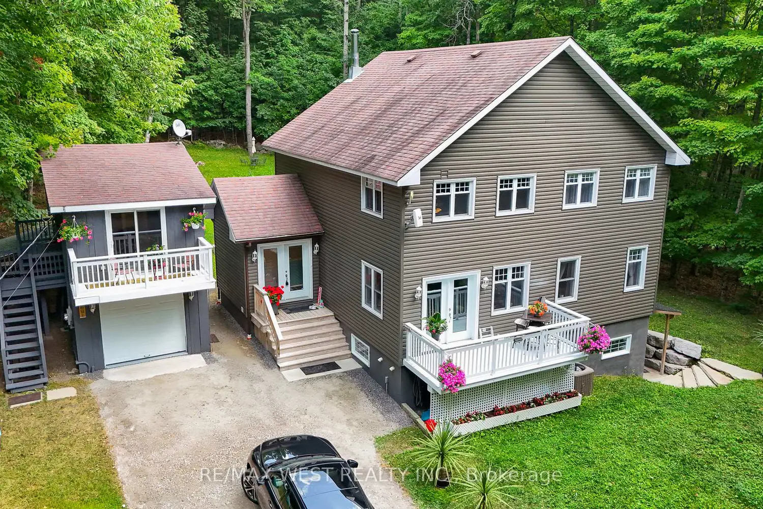 Additional image 3 of 1158 Lorne Lane