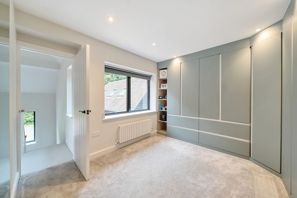 Additional image 18 of 7 bed detached house for saleTilford Road, Farnham GU9