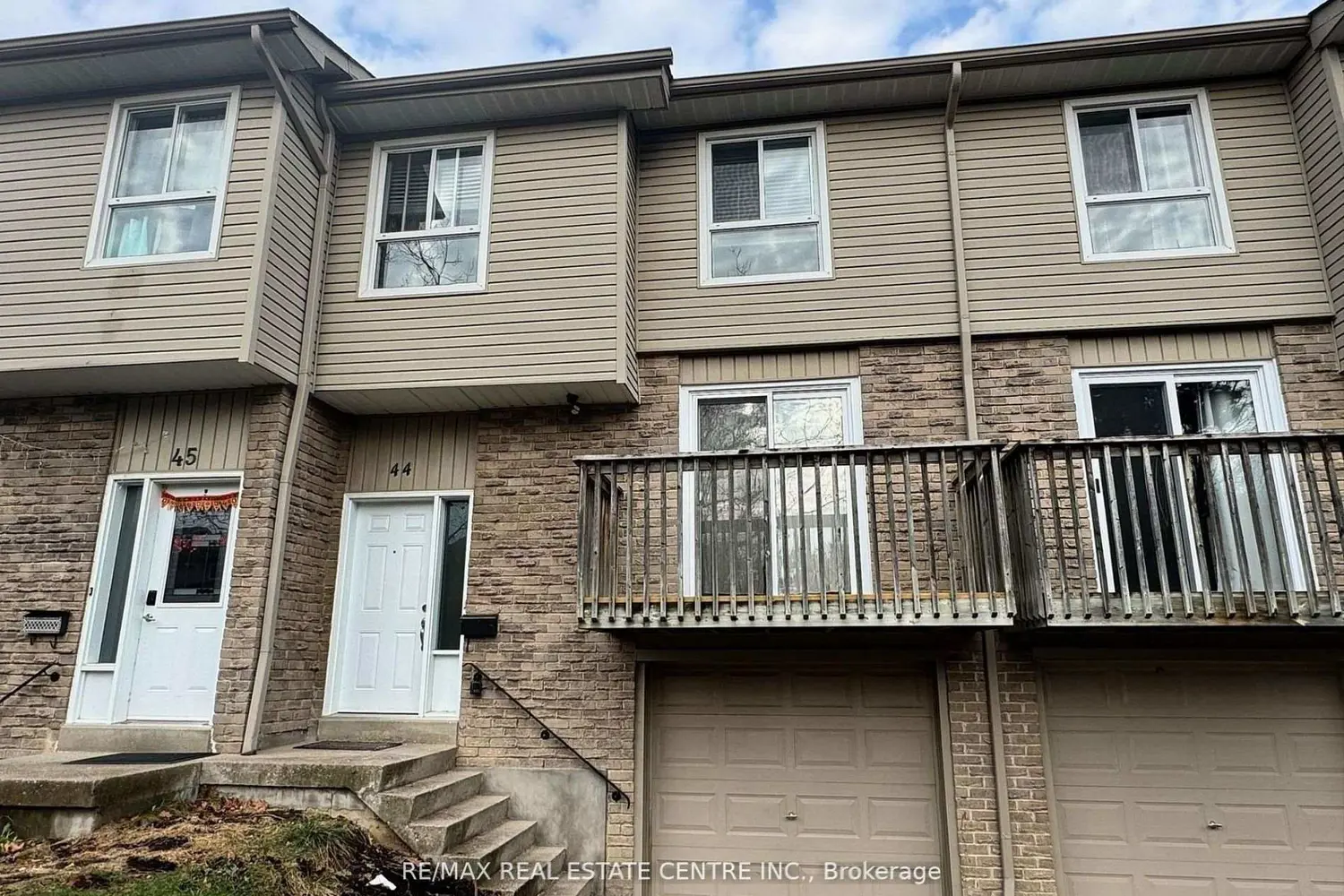 5536 Montevideo Road 44