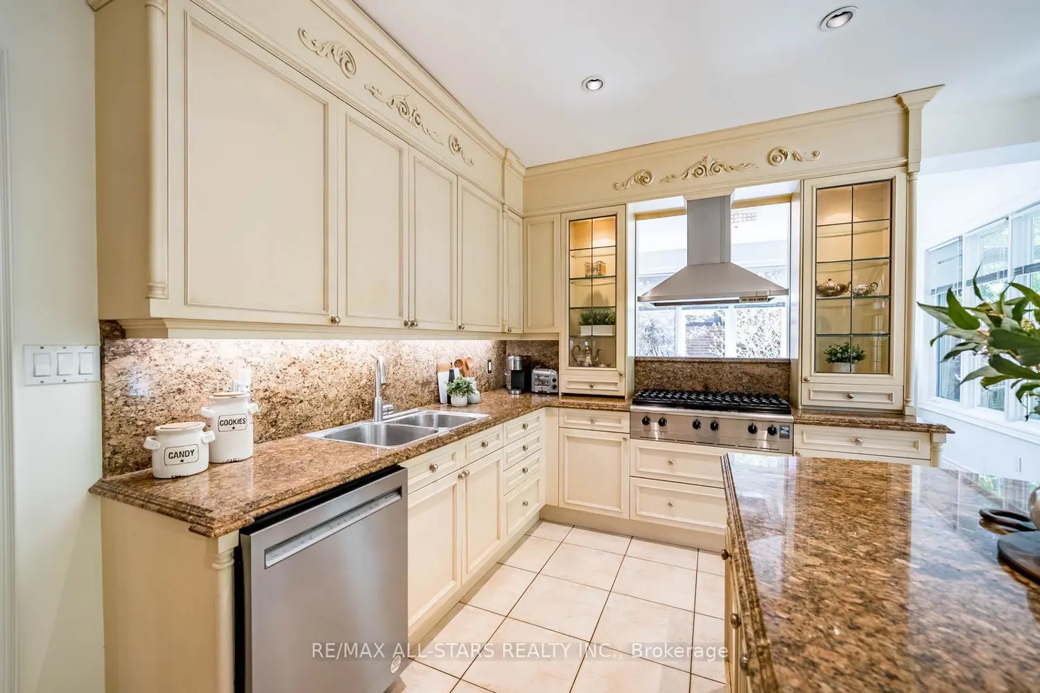 Additional image 8 of 41 Deepwood Crescent