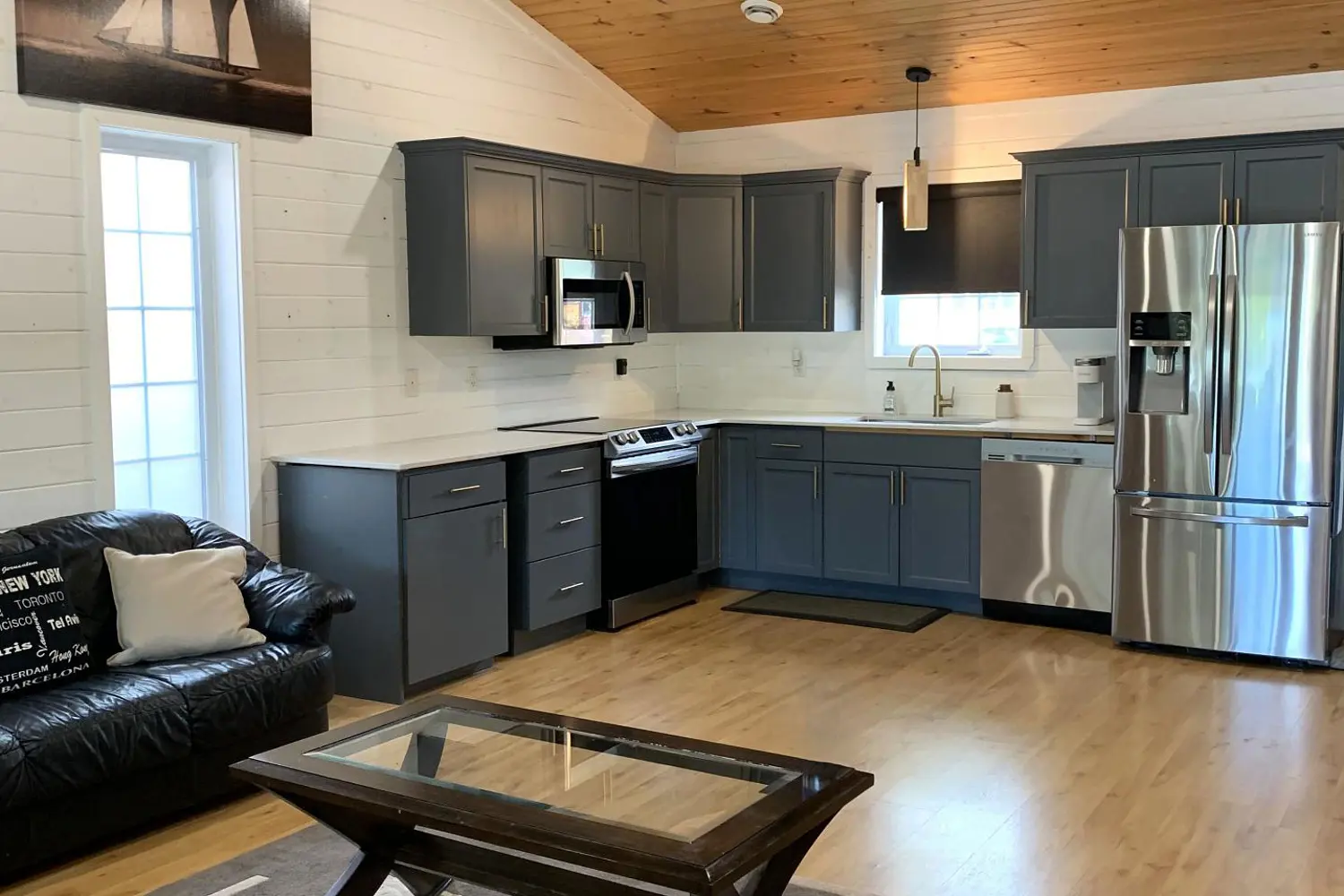 Additional image 4 of 11 Cabin Crescent
