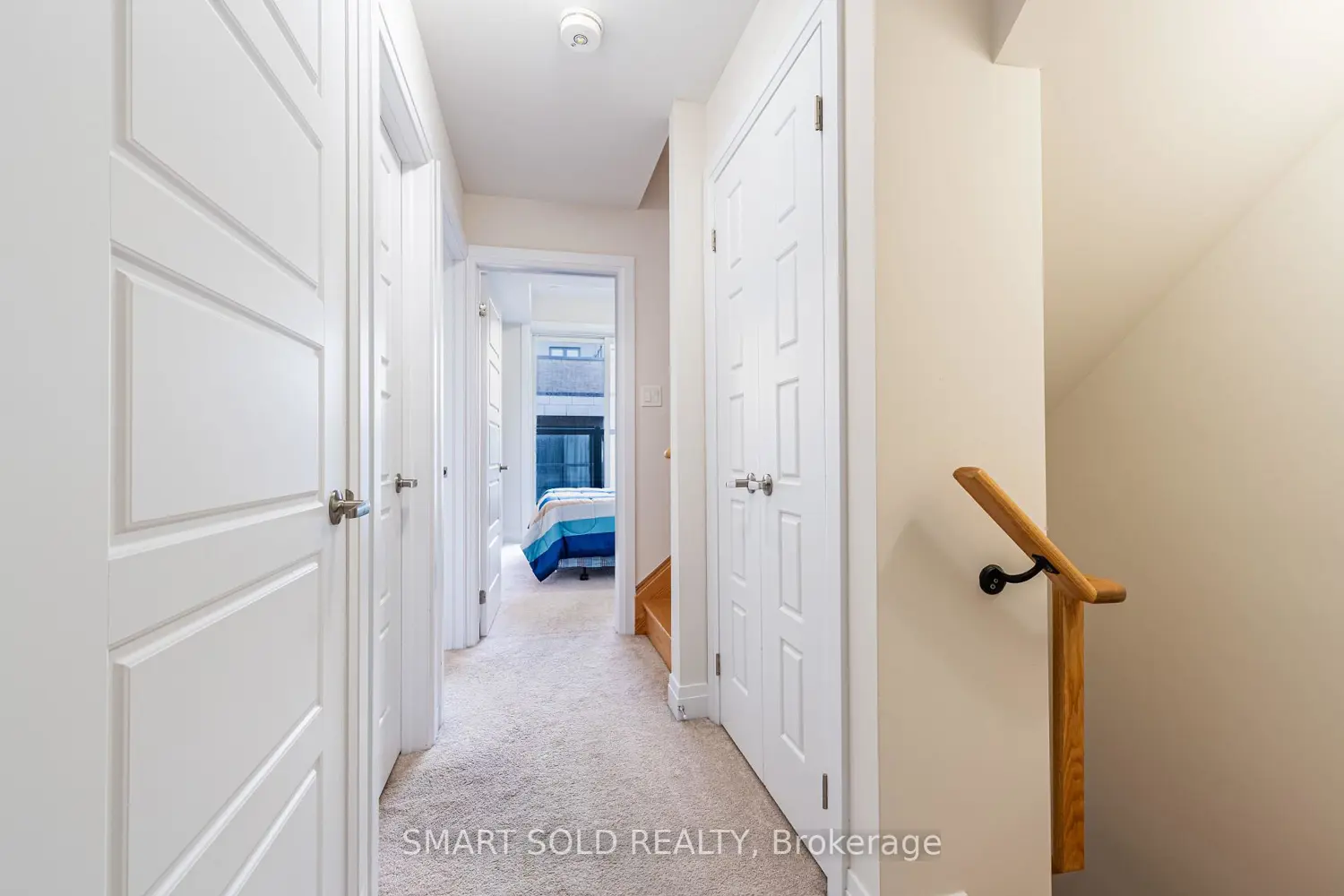 Additional image 8 of 713 Lawrence Avenue 14