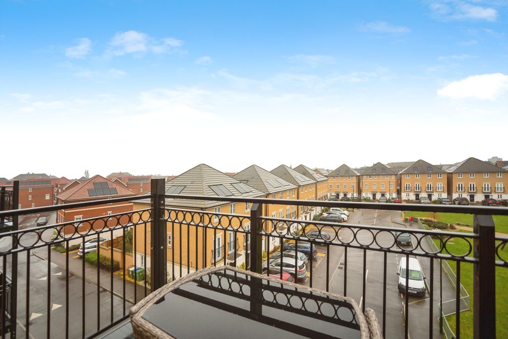 Additional image 15 of 2 bed flat for sale4 Sayers Way, Erith DA8