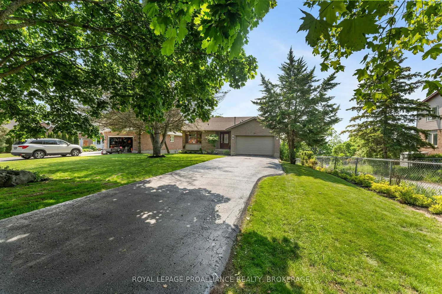 80 Limeridge Drive photo 3