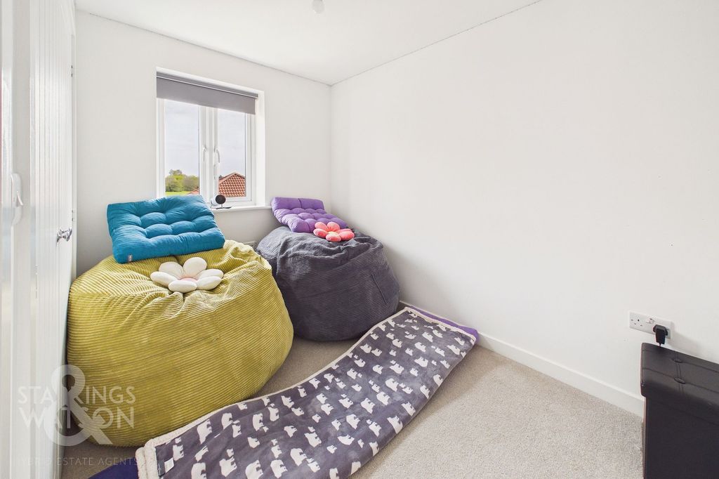 Additional image 16 of 4 bed detached house for saleClyde Way, Eye IP23