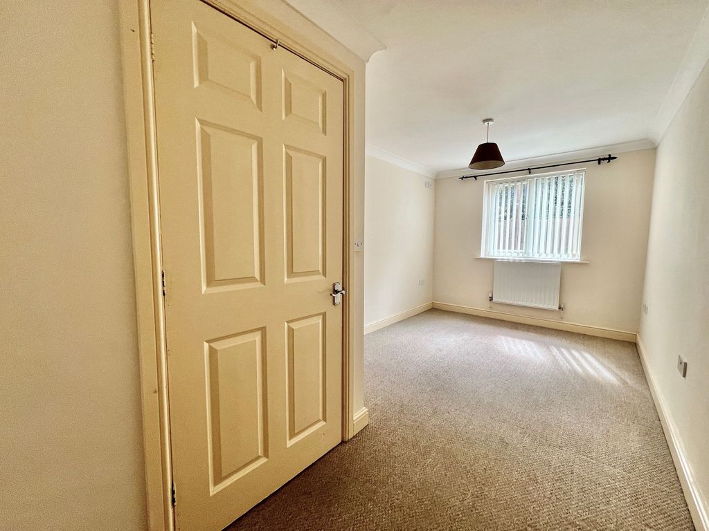 Additional image 12 of 2 bed flat for saleUniversity Court, Grantham NG31