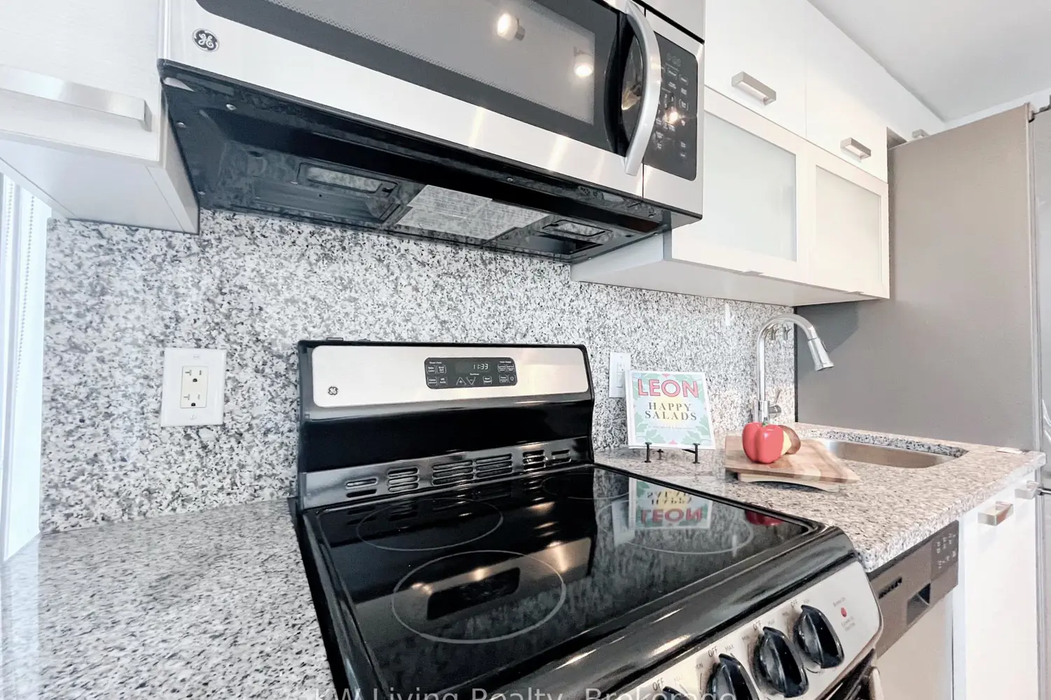 Additional image 8 of 36 Lisgar Street 1211E
