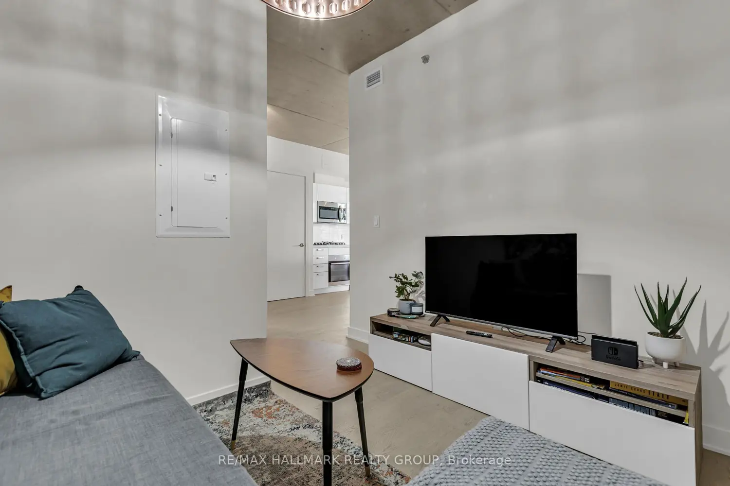 Additional image 16 of 203 Catherine Street 311