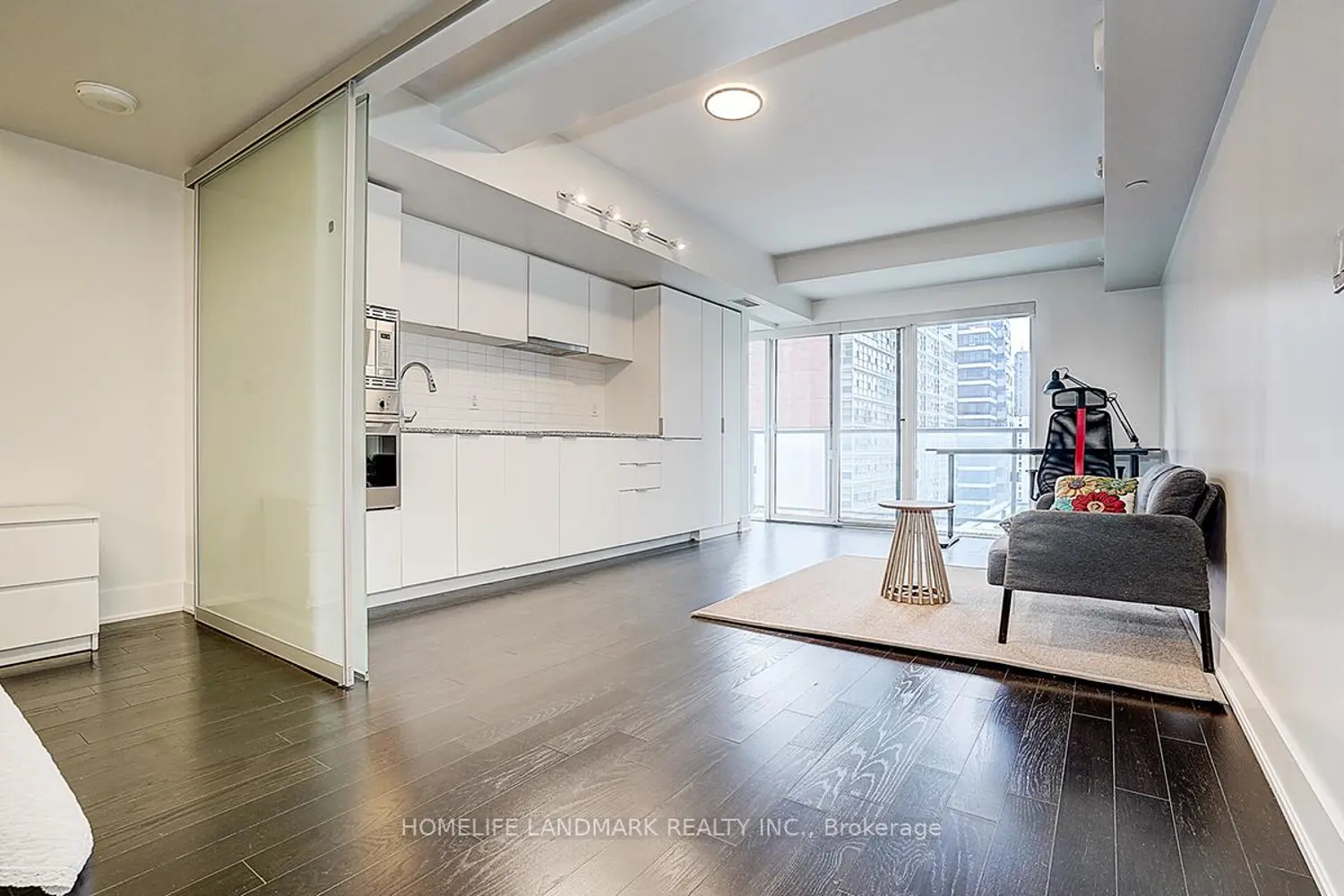 955 Bay Street 1116